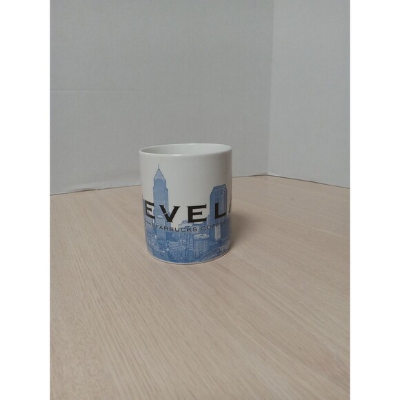 Starbucks Coffee Mug Barista 2002 Skyline Series Cleveland Rocks 10 Ounces - Picture 2 of 6